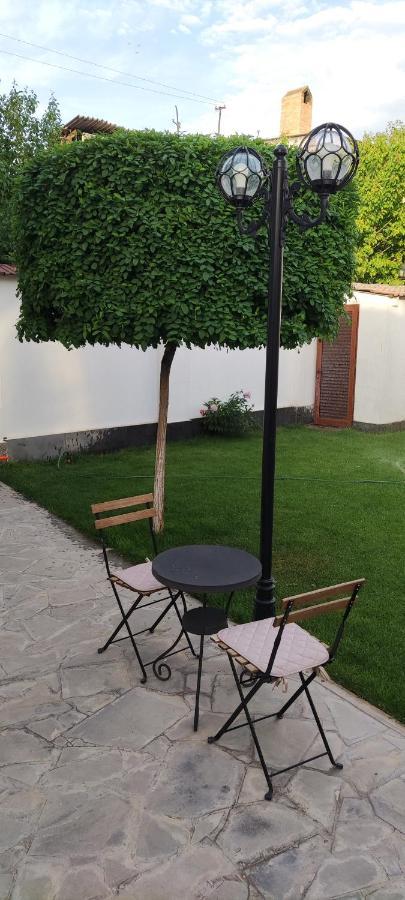 Garden Lounge Hotel Yerevan Exterior foto