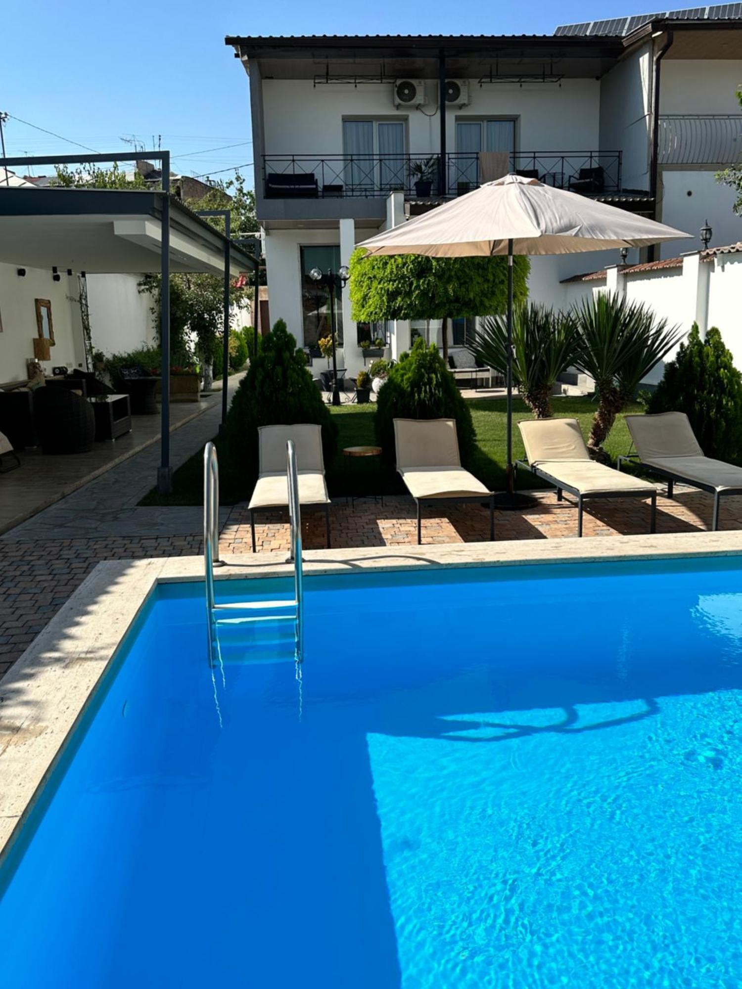 Garden Lounge Hotel Yerevan Exterior foto